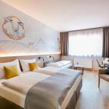 Jufa Hotel 3*