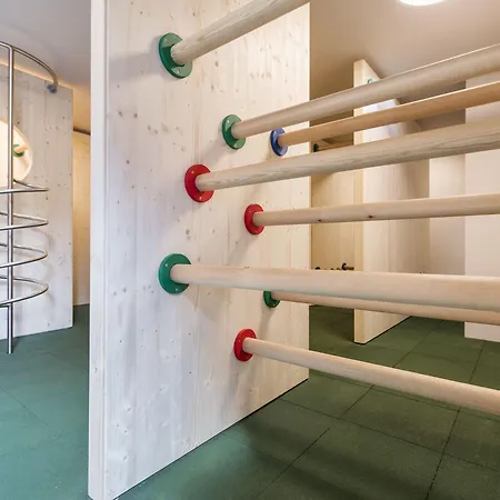 Hotel Jufa 3*